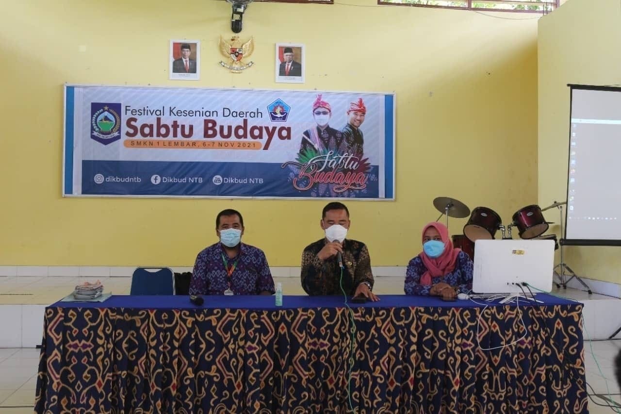 PELAYANAN TIM DKJPS RSJMS DI SMKN 1 LEMBAR